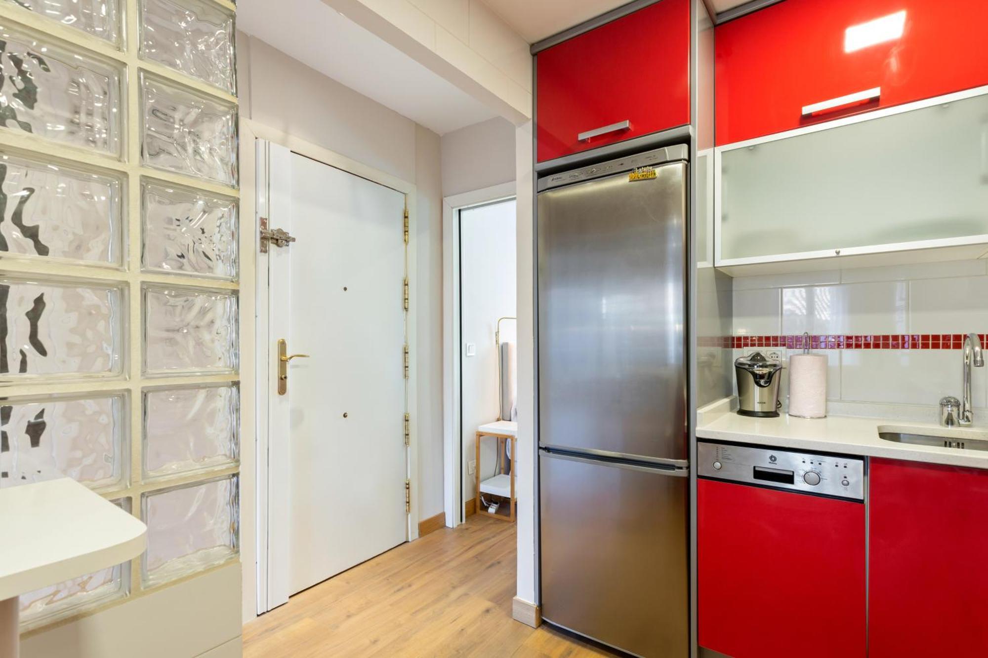 Elegant 1 Bedroom Apartment In The Heart Of Centro Madrid Eksteriør billede